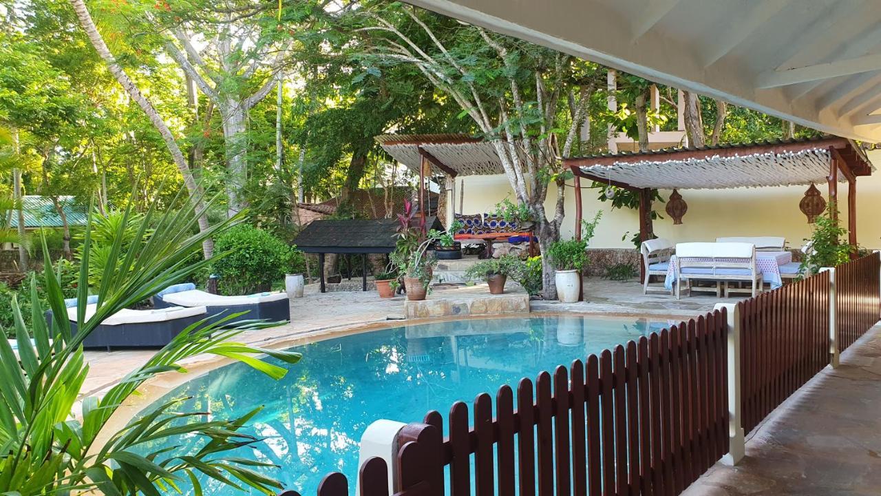 Mami Wata House Bed & Breakfast Kwale Exterior photo
